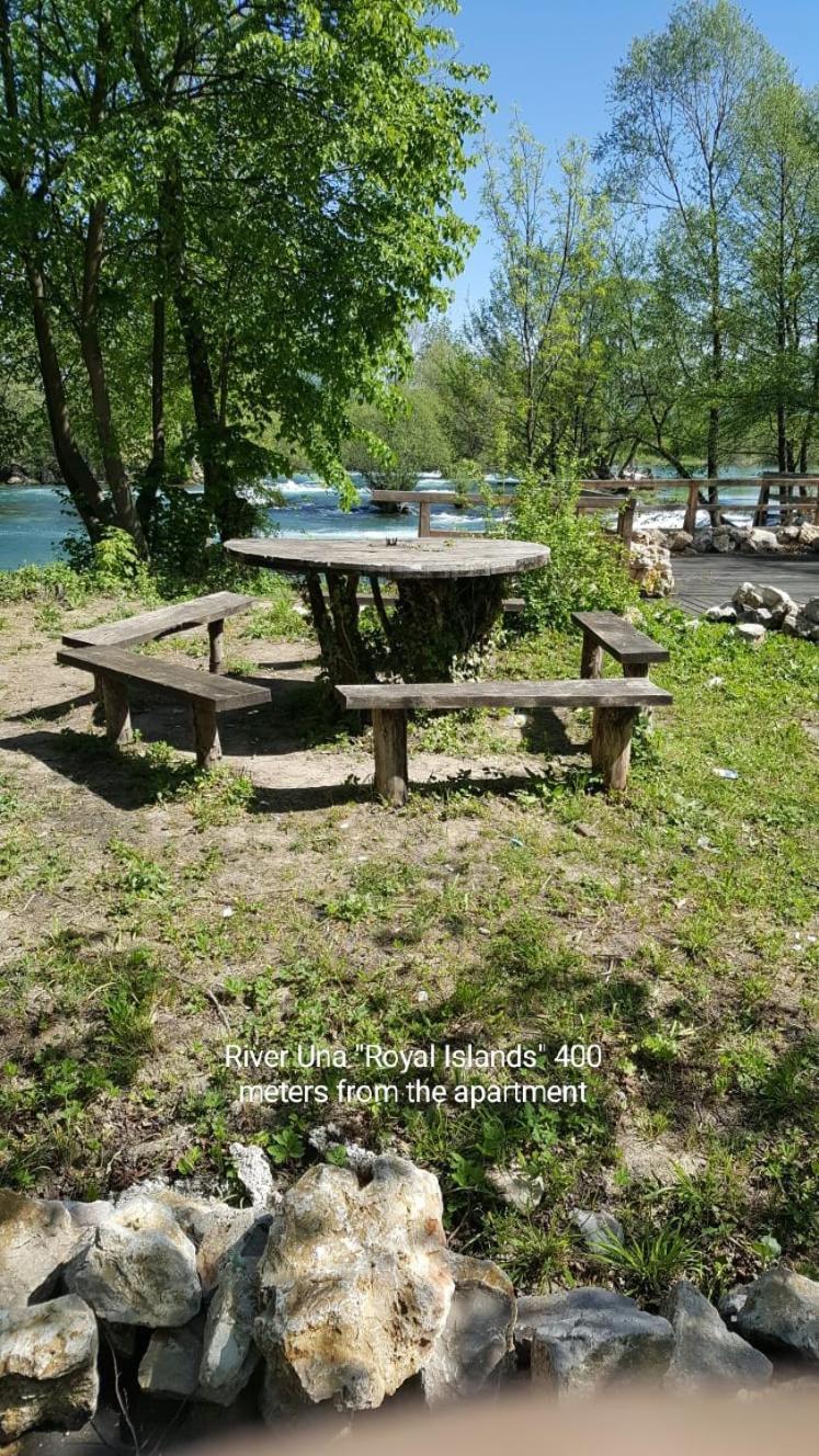 Apartman "Em" Bihać エクステリア 写真